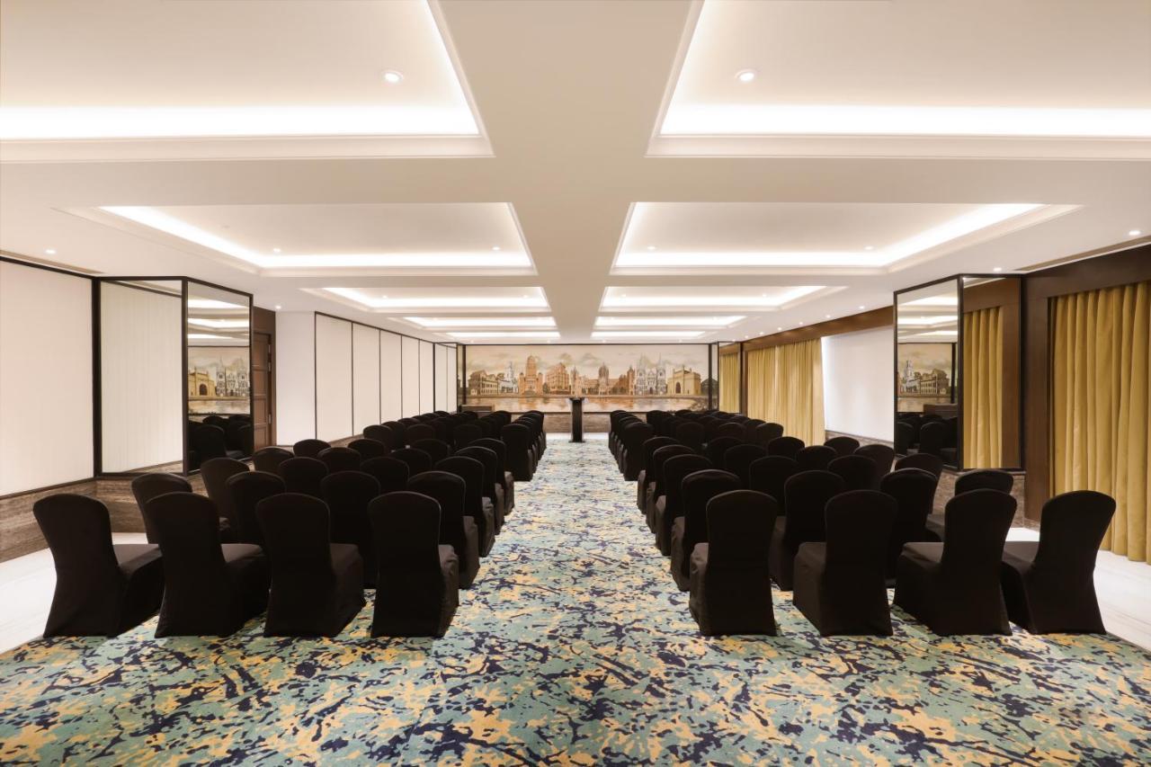 เลมอนทรี พรีเมียร์ มุมไบ อินเตอร์เนชั่นแนลแอร์พอร์ต Hotel ภายนอก รูปภาพ